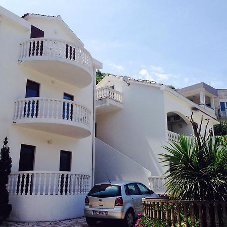 Apartments Svorcan ブドヴァ 部屋 写真